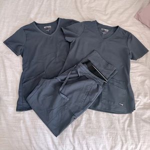LIKE NEW! Grey's Anatomy +Spandex Stretch Scrub Set - 3-Piece Bundle -Steel Gray